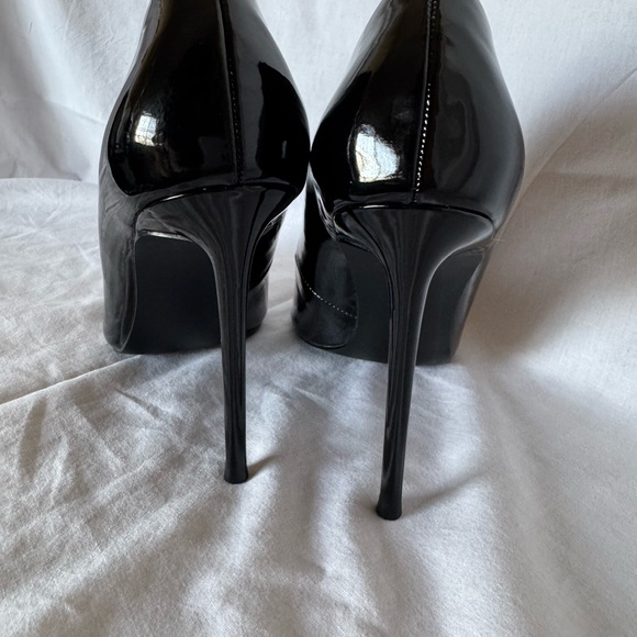 NWT Steve Madden Black Heels Pointed Toe Stiletto - Picture 5 of 9